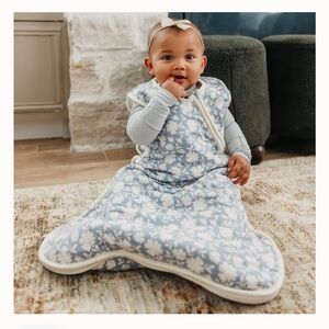 Charming Floral Sleep Sack - Gray and White